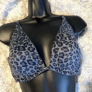 Incredible by Victoria's Secret Unlined Plunge Bra, Print, 34DD